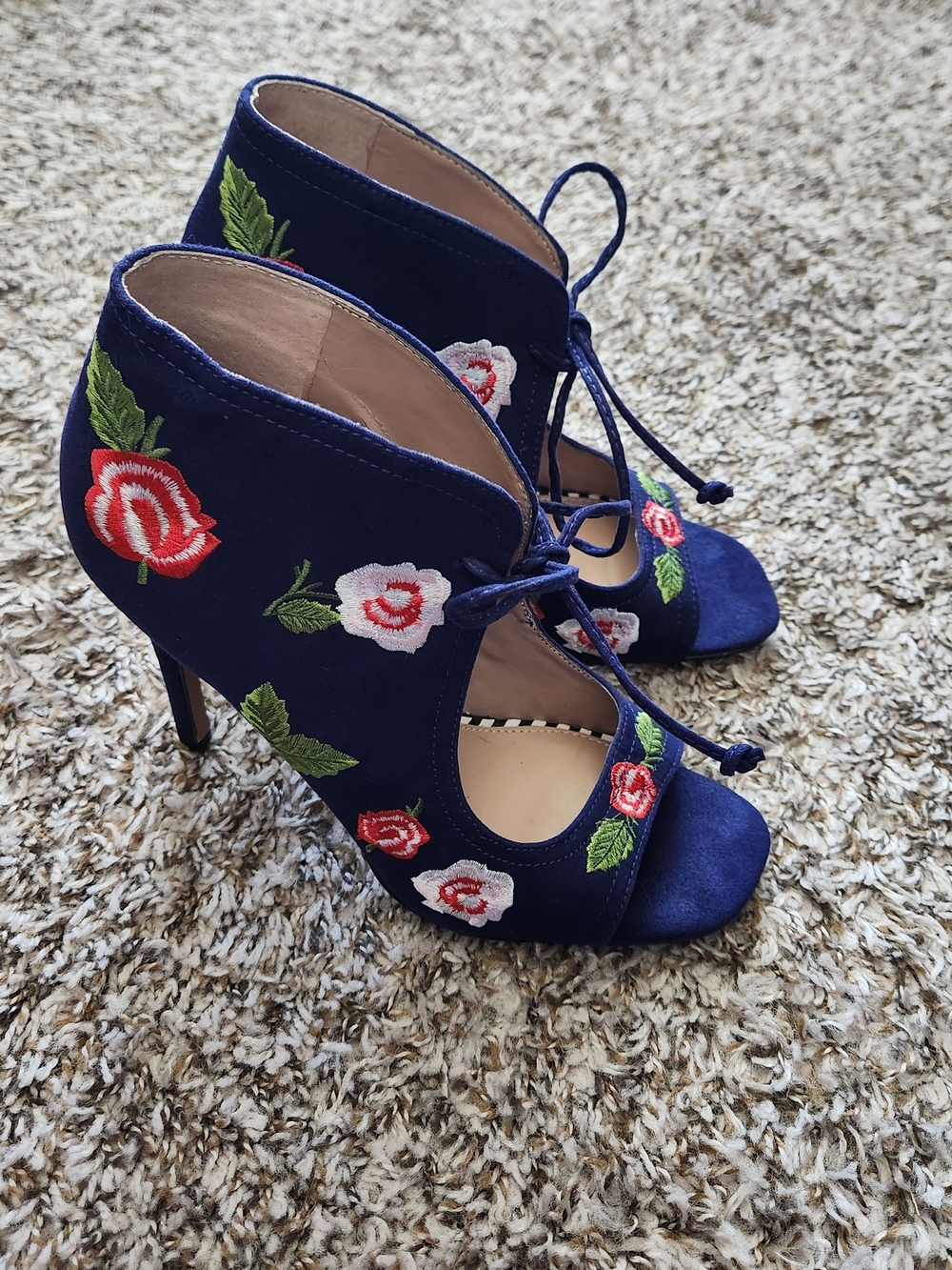Betsey Johnson Caroline Peep Toe Embroidered Pump Heels Women's 8 Blue Lace Up